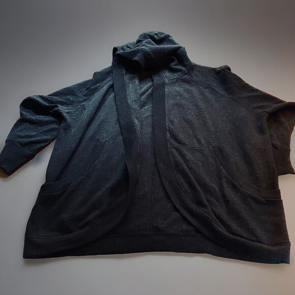 Aerie Women’s Cozy Black Cardigan Hoodie Size: M - Picture 12 of 16